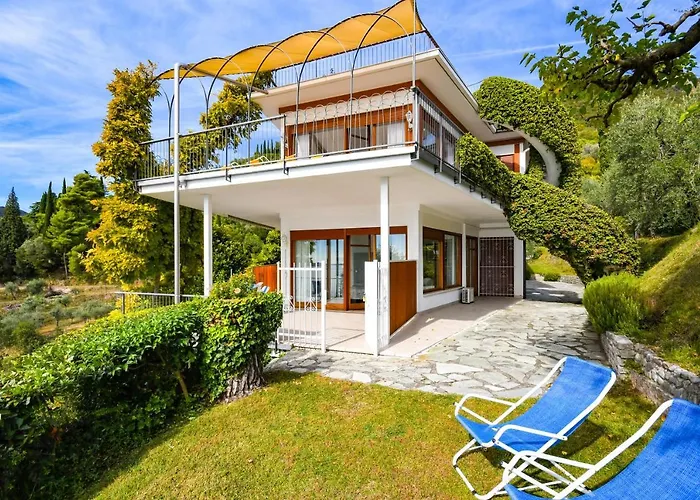 La Fasano 4* 가르도네리비에라